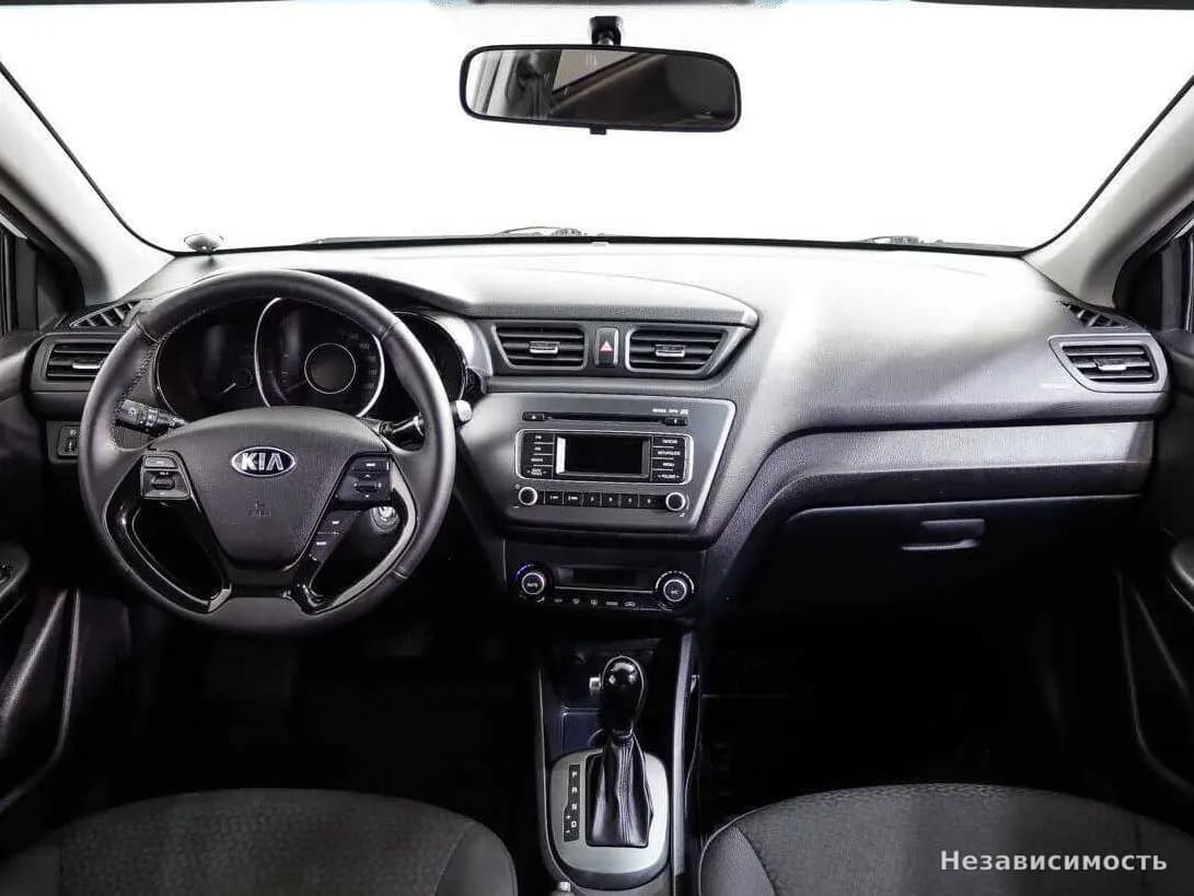KIA Rio 2016 с пробегом — фото 9
