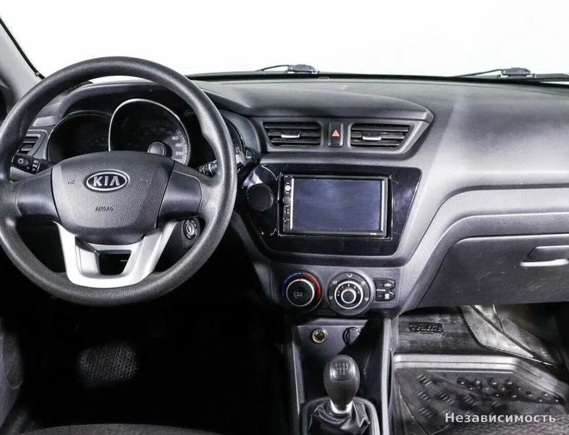 KIA Rio 2012 с пробегом — фото 7
