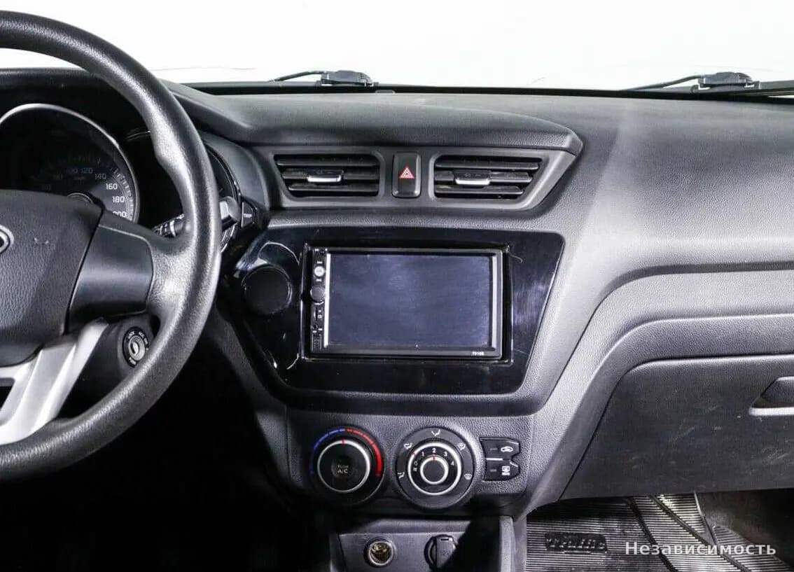 KIA Rio 2012 с пробегом — фото 8