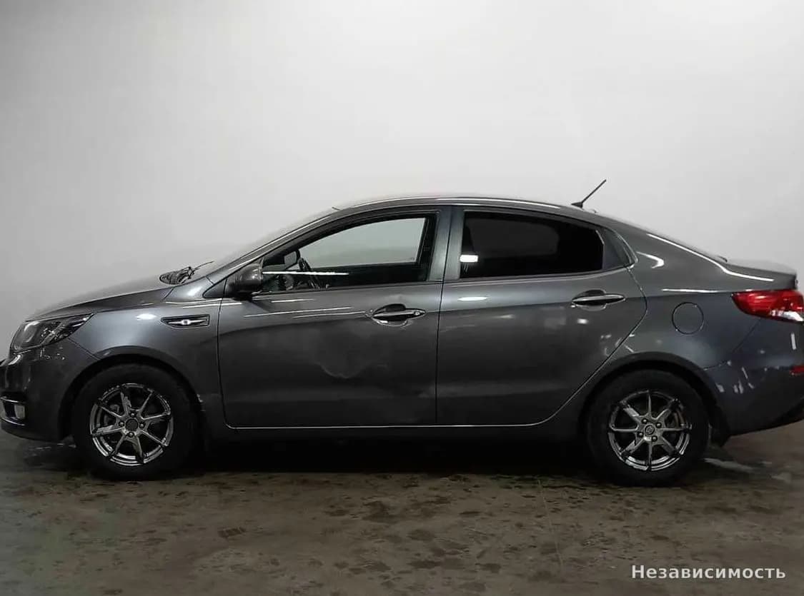 KIA Rio 2016 с пробегом — фото 8