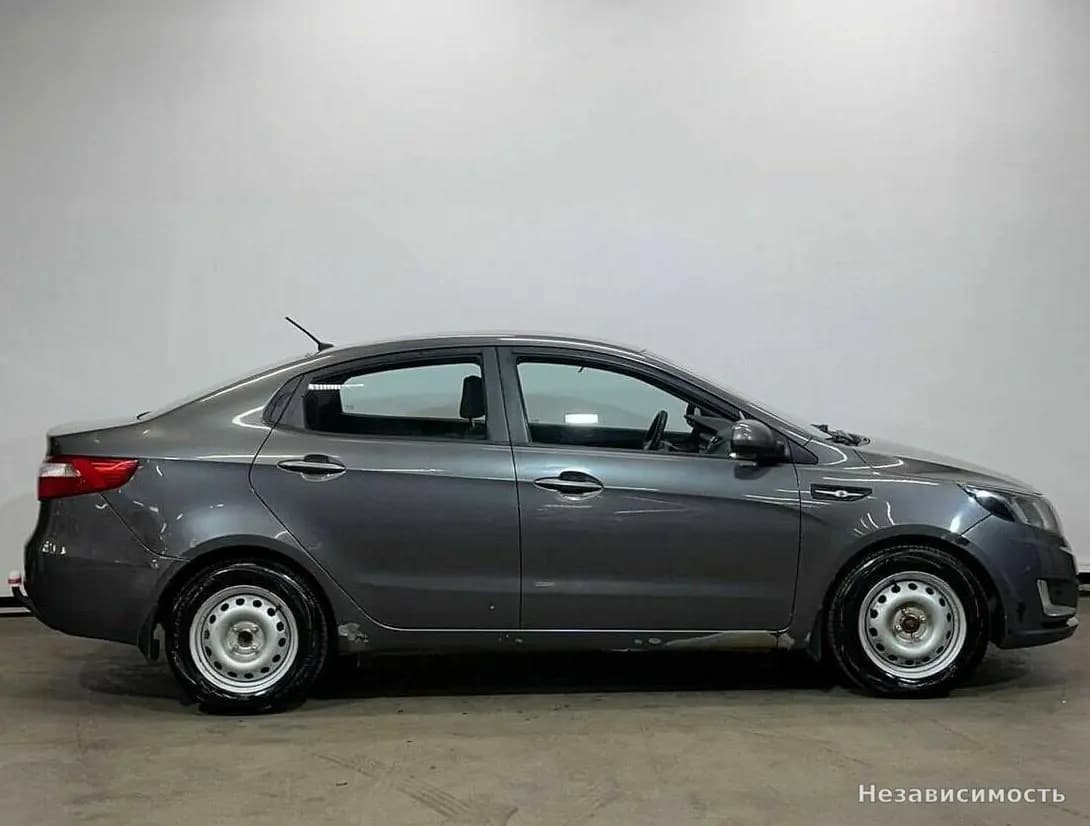 KIA Rio 2013 с пробегом — фото 4