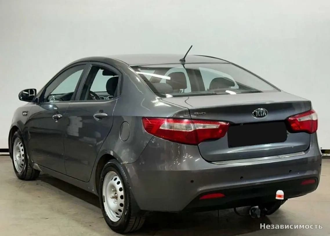 KIA Rio 2013 с пробегом — фото 7