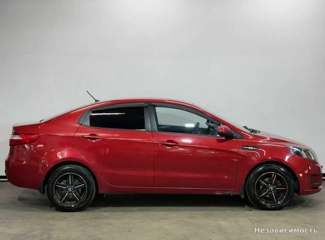 KIA Rio 2013 с пробегом — фото 4