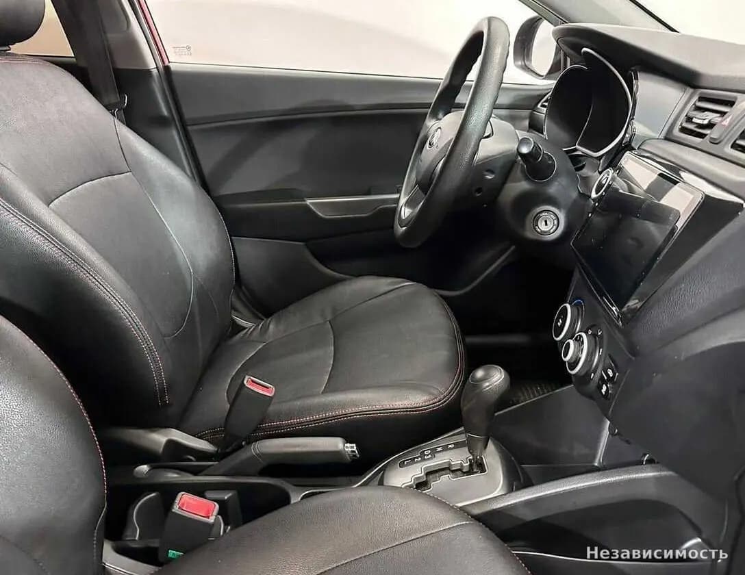 KIA Rio 2013 с пробегом — фото 9