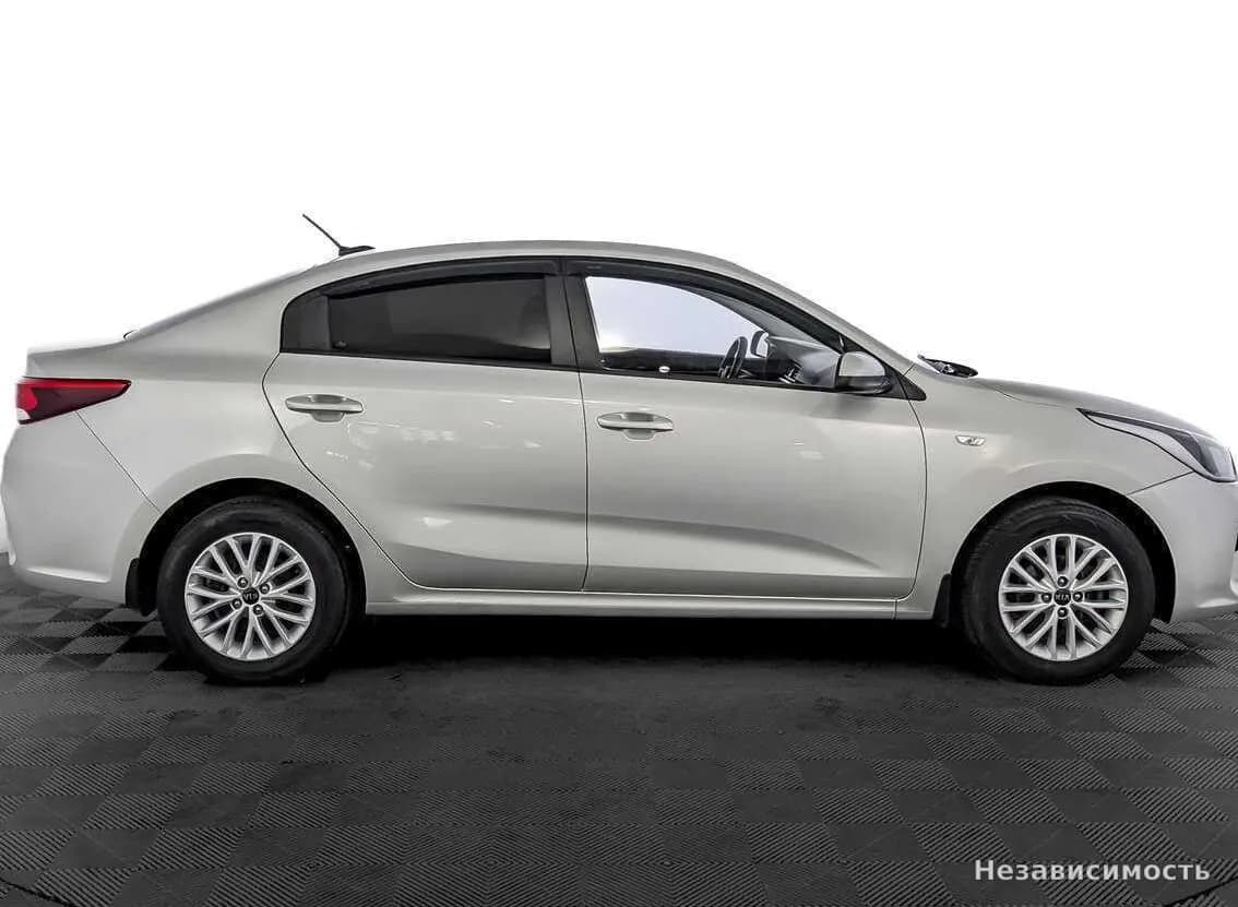 KIA Rio 2018 с пробегом — фото 4