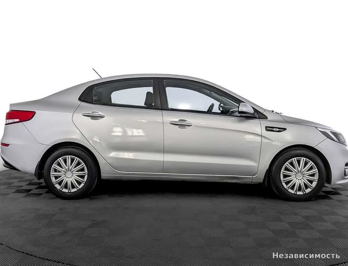 KIA Rio 2016 с пробегом — фото 4