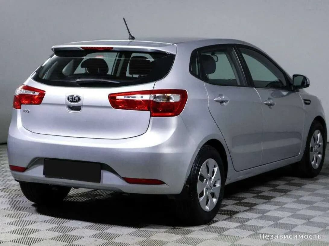 KIA Rio 2013 с пробегом — фото 5