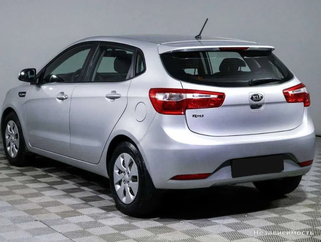 KIA Rio 2013 с пробегом — фото 6