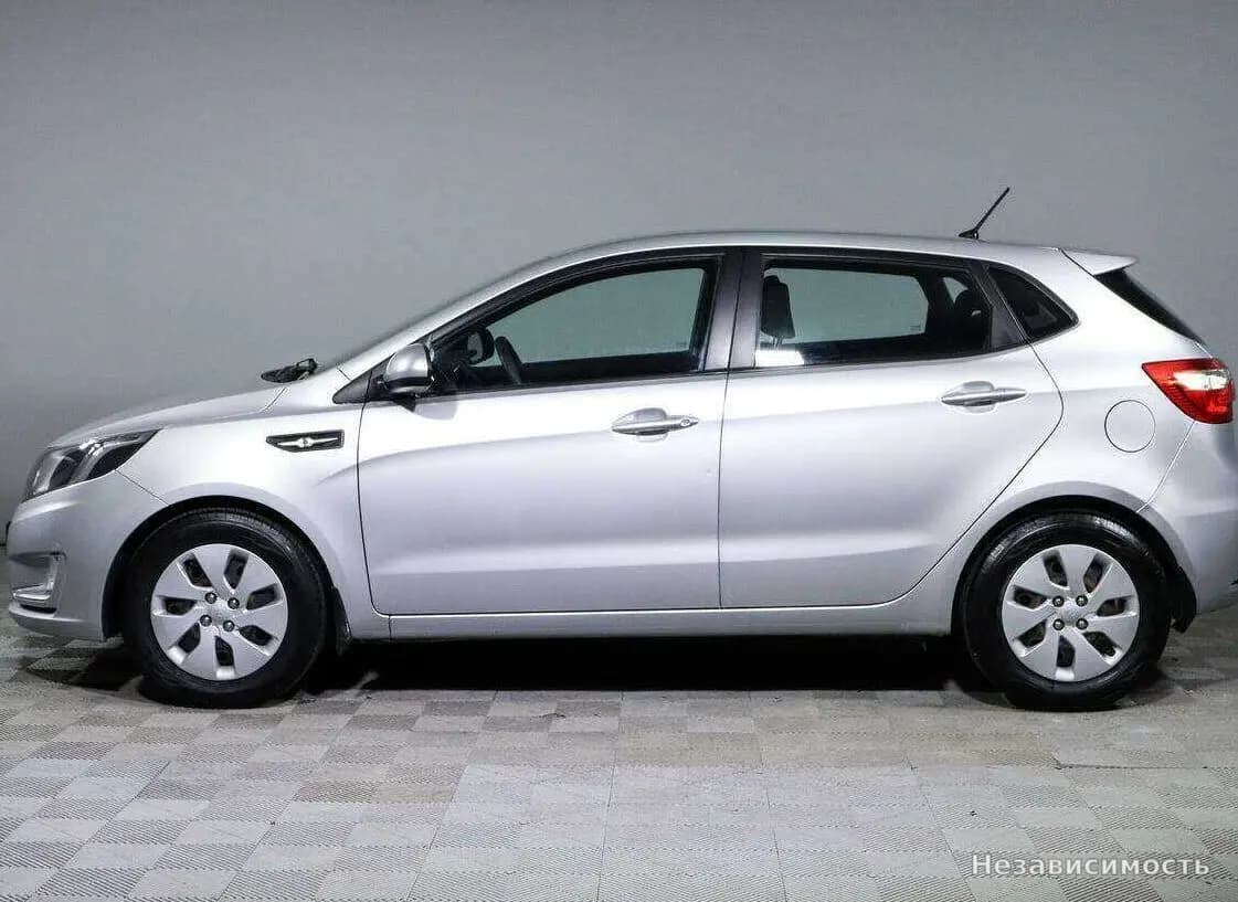 KIA Rio 2013 с пробегом — фото 7