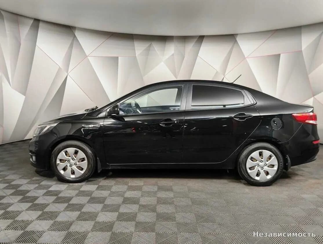 KIA Rio 2015 с пробегом — фото 5