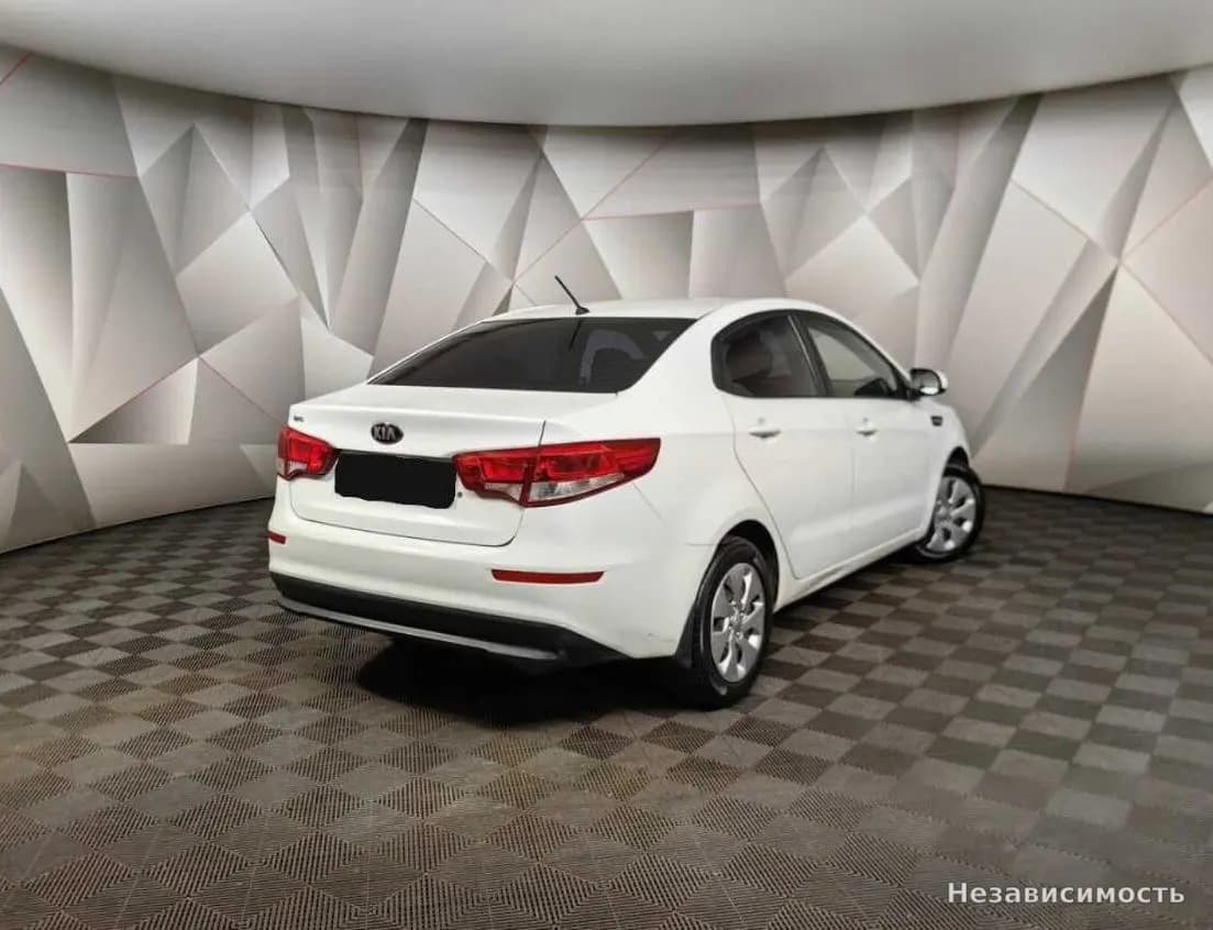 KIA Rio 2015 с пробегом — фото 2