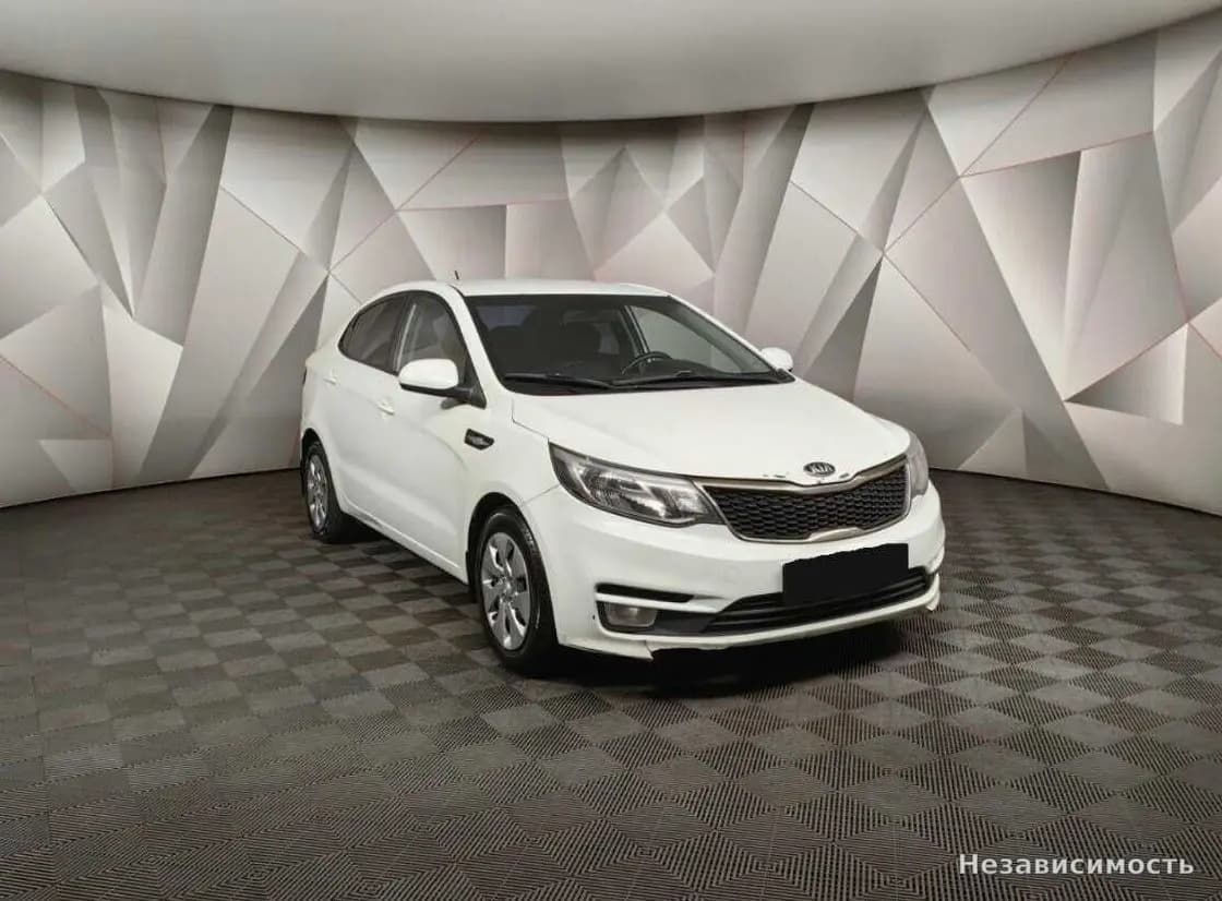 KIA Rio 2015 с пробегом — фото 3