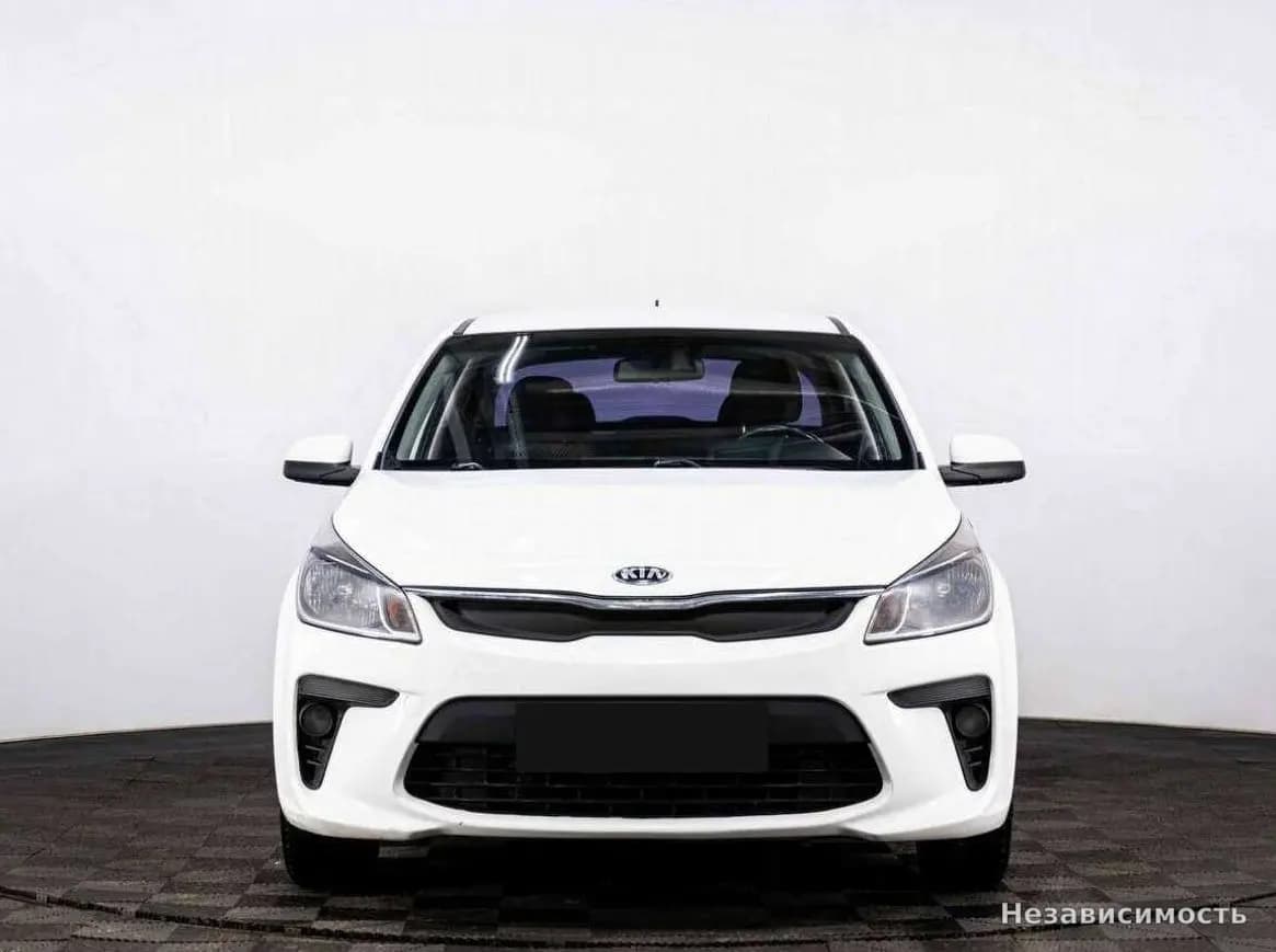 KIA Rio 2018 с пробегом — фото 2