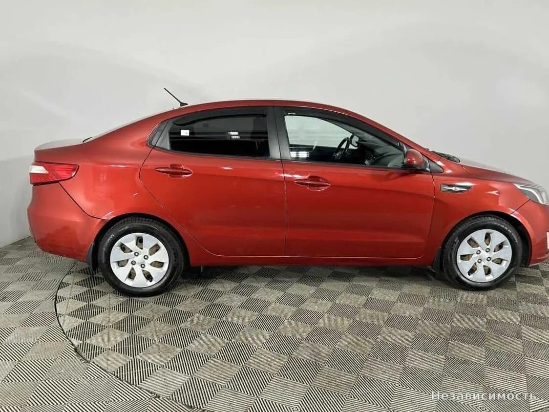 KIA Rio 2014 с пробегом — фото 4