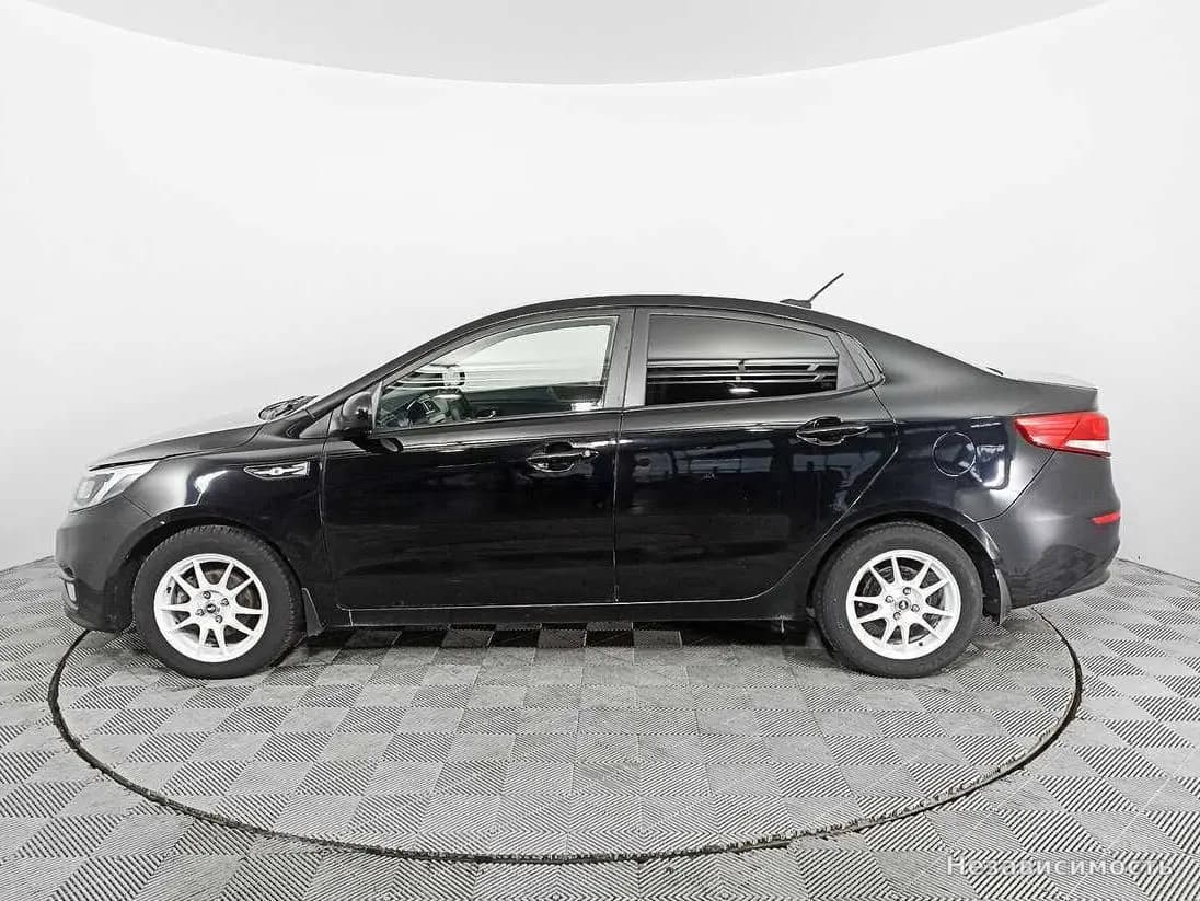 KIA Rio 2017 с пробегом — фото 8