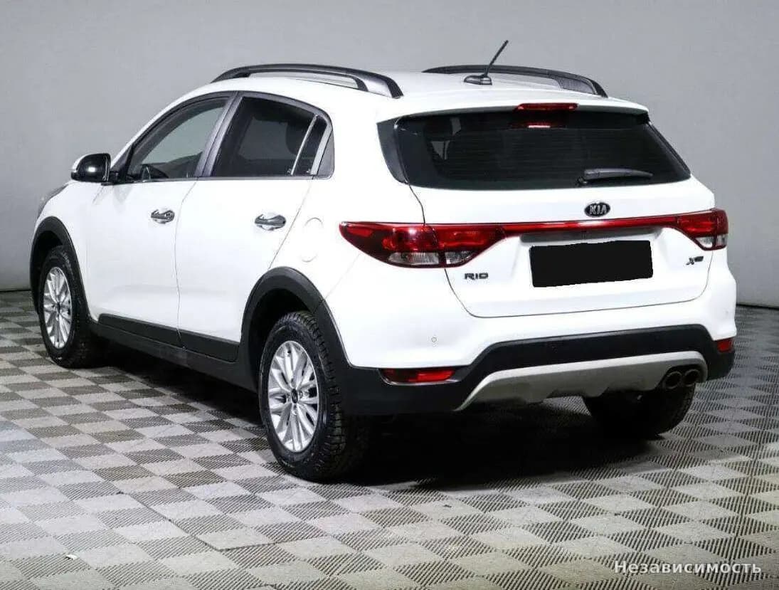 KIA Rio 2019 с пробегом — фото 7