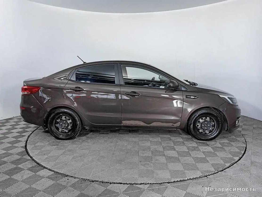 KIA Rio 2015 с пробегом — фото 4