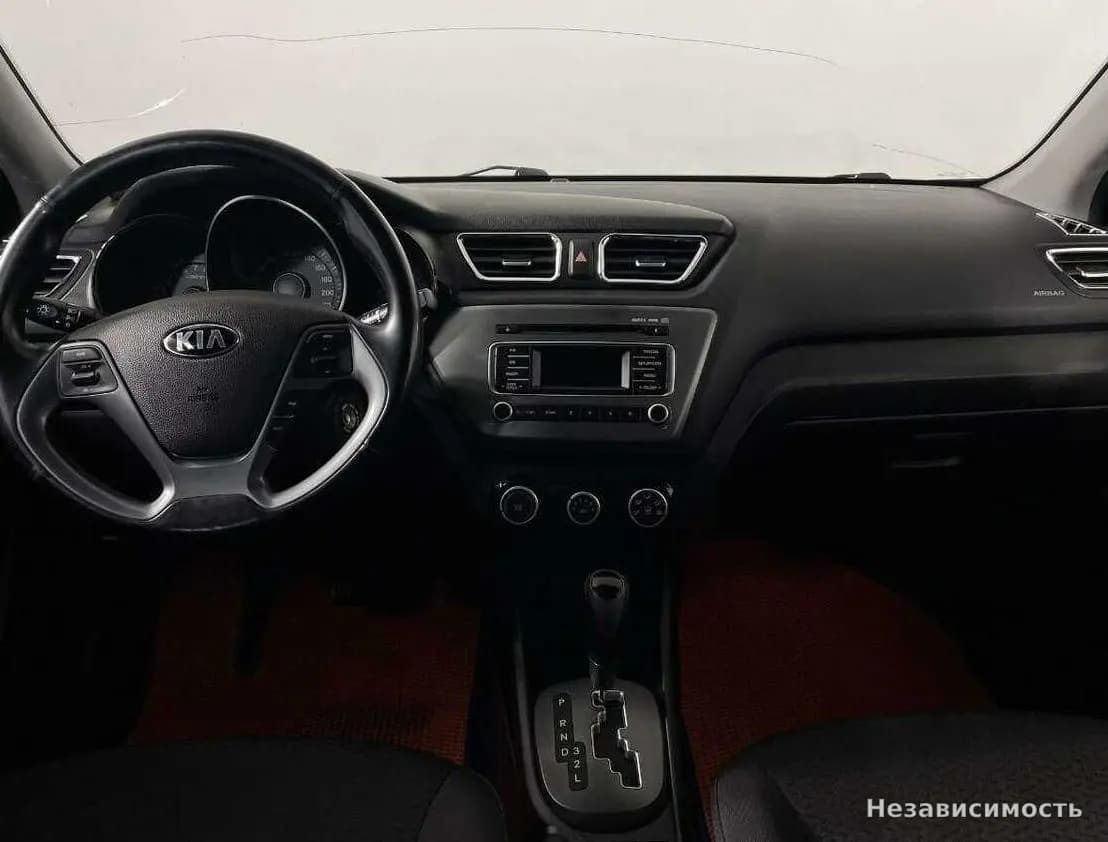 KIA Rio 2016 с пробегом — фото 7