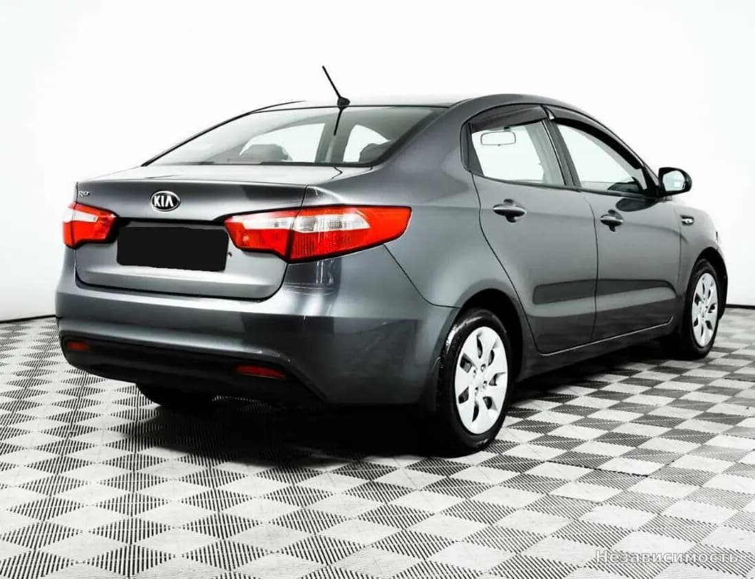KIA Rio 2014 с пробегом — фото 5