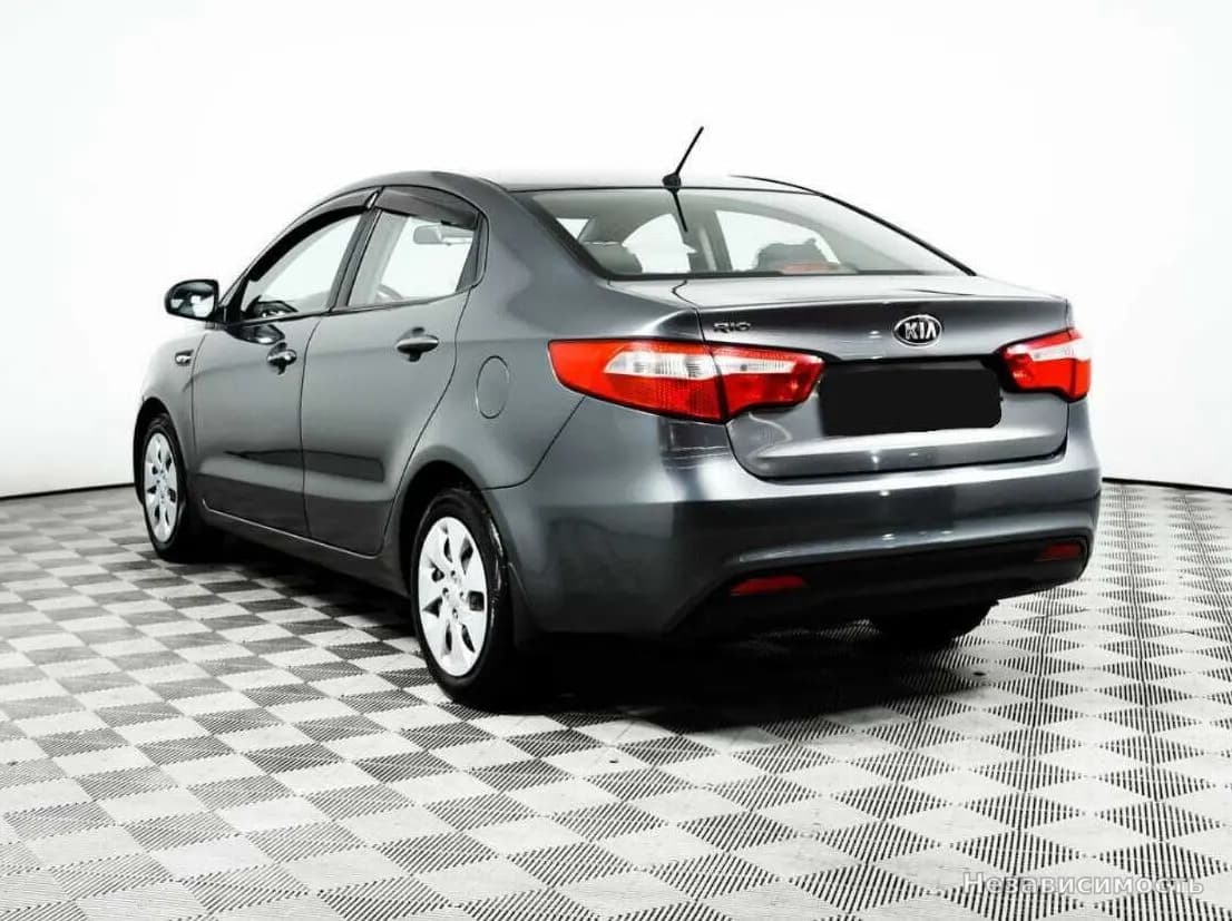 KIA Rio 2014 с пробегом — фото 7