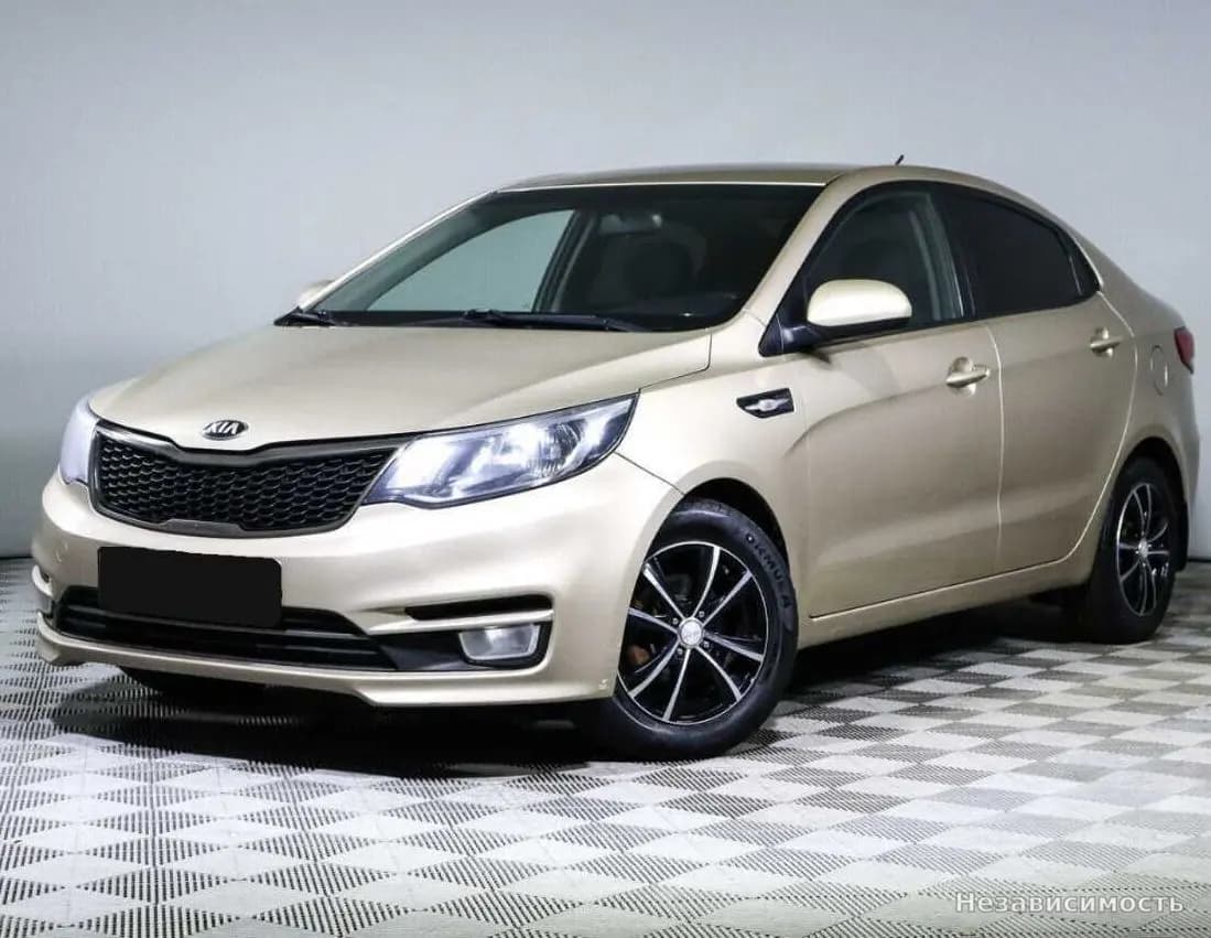 KIA Rio, 2015 с пробегом