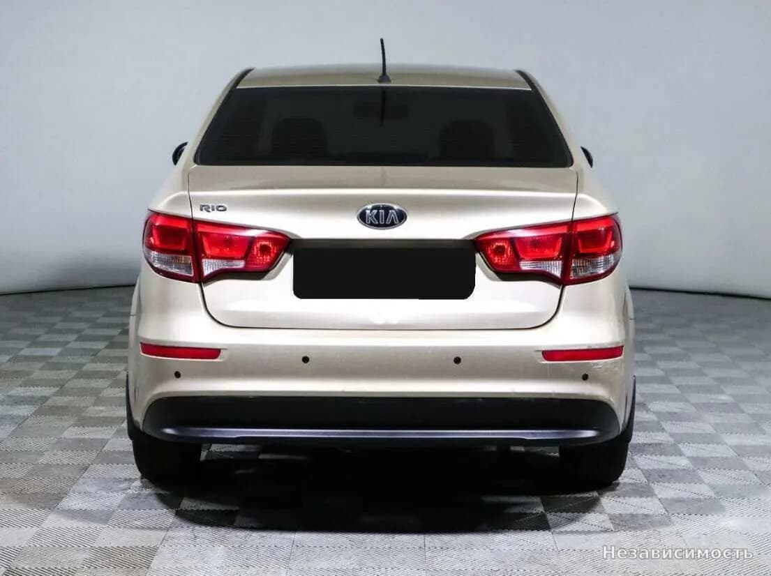 KIA Rio 2015 с пробегом — фото 5