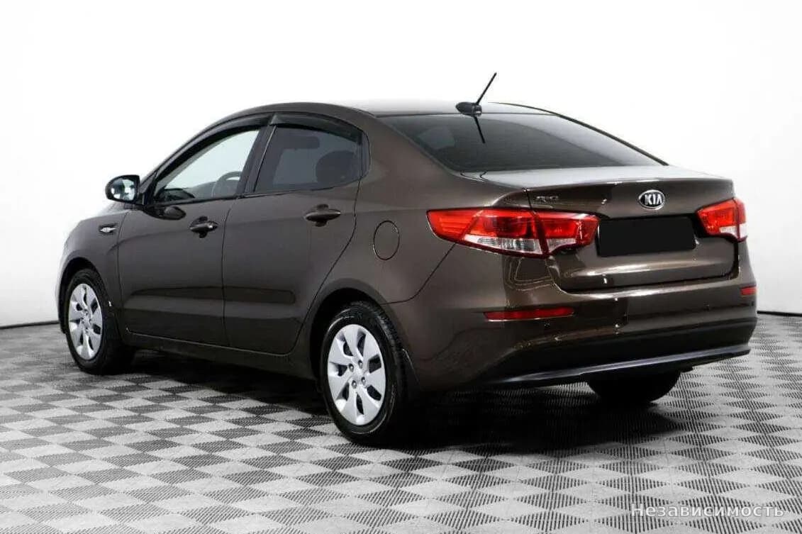 KIA Rio 2016 с пробегом — фото 7