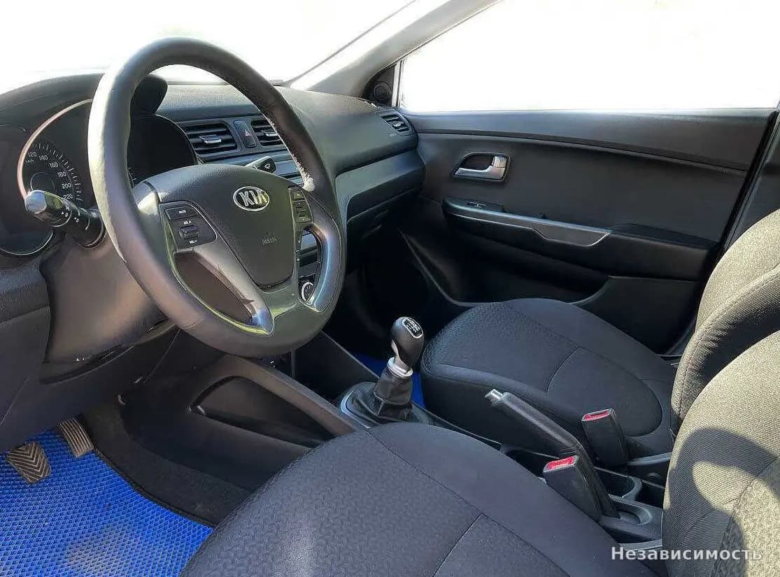 KIA Rio 2015 с пробегом — фото 8
