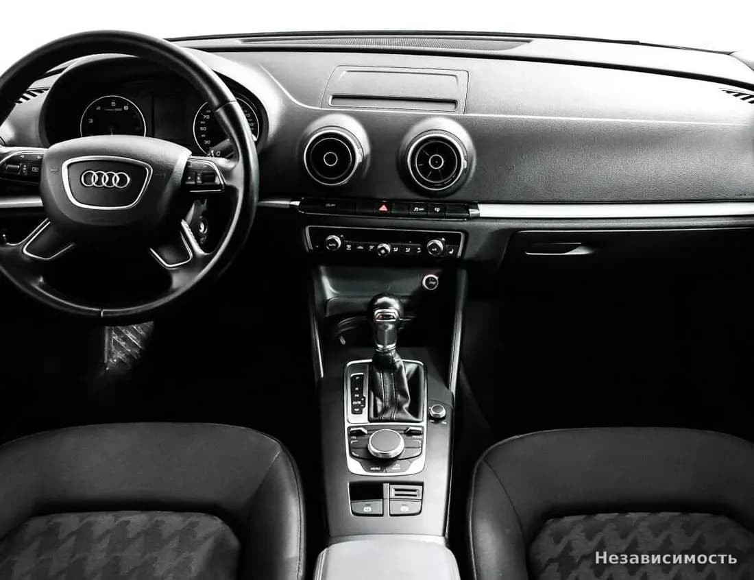 Audi A3 2014 с пробегом — фото 10