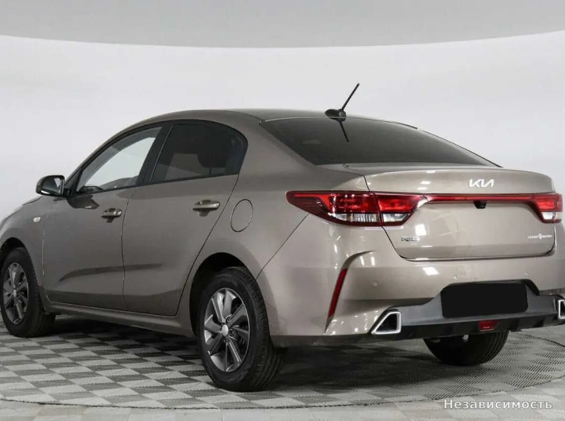 KIA Rio 2022 с пробегом — фото 7
