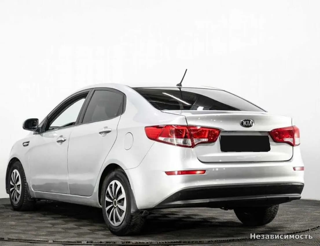 KIA Rio 2015 с пробегом — фото 6