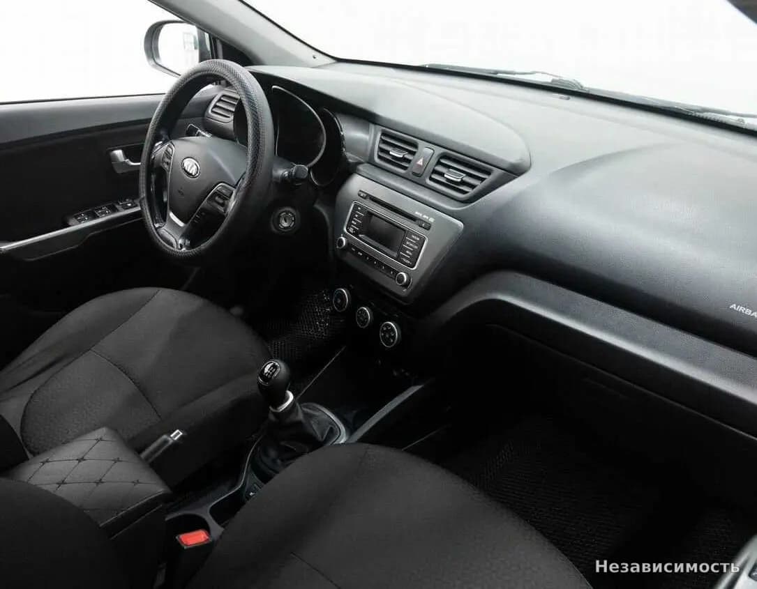 KIA Rio 2015 с пробегом — фото 8