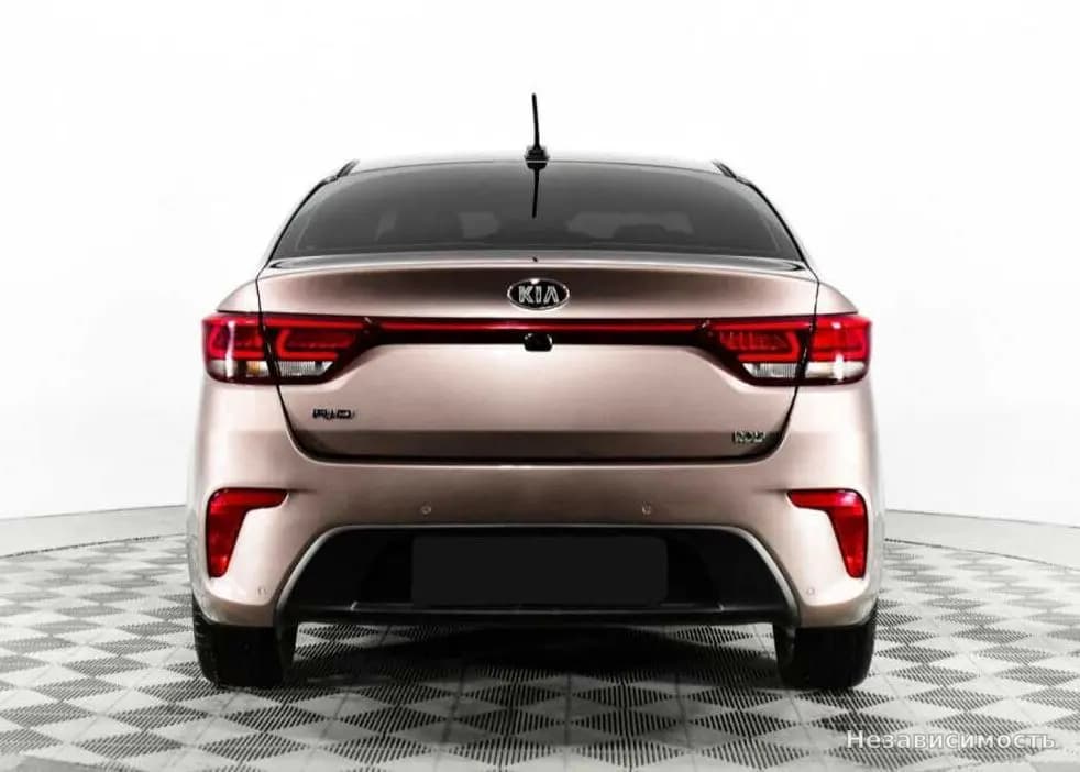 KIA Rio 2019 с пробегом — фото 6