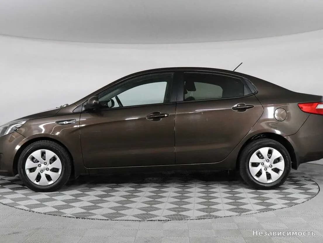 KIA Rio 2014 с пробегом — фото 8