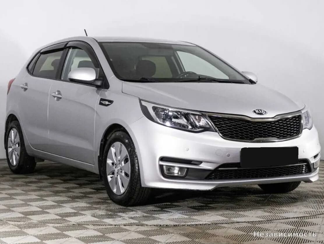 KIA Rio 2017 с пробегом — фото 3
