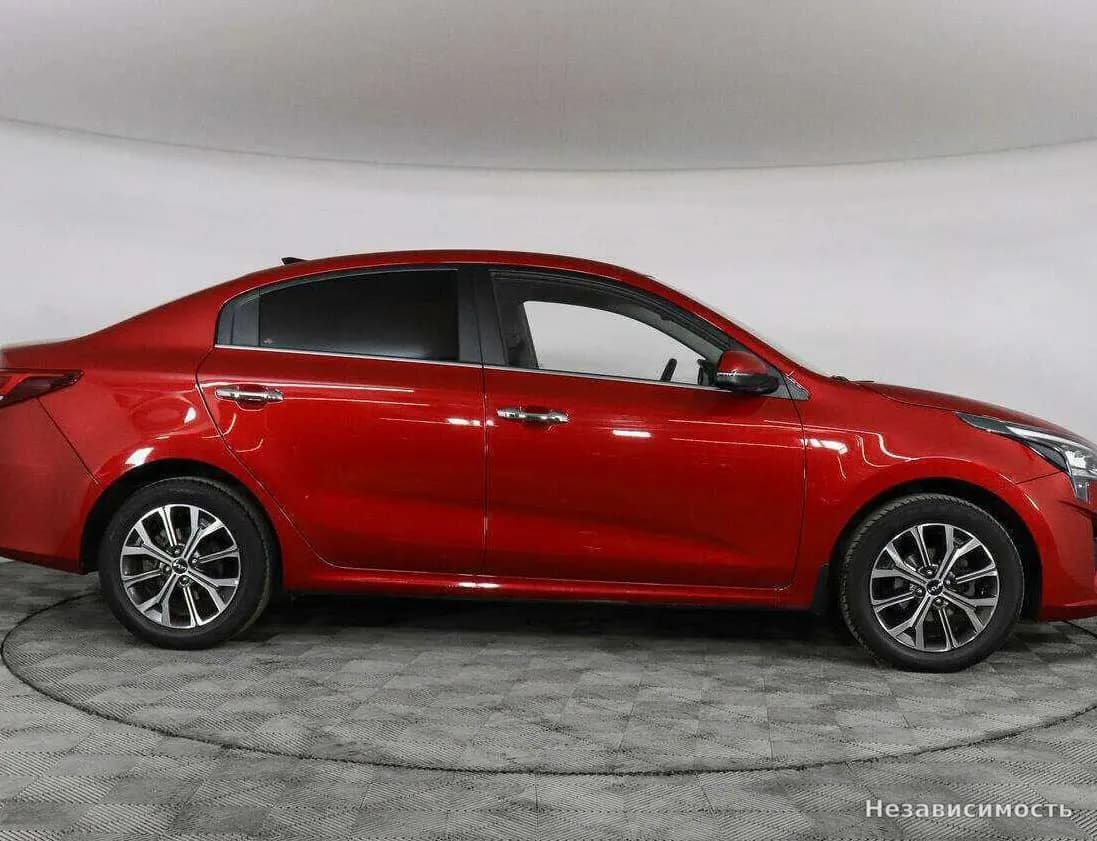 KIA Rio 2021 с пробегом — фото 4