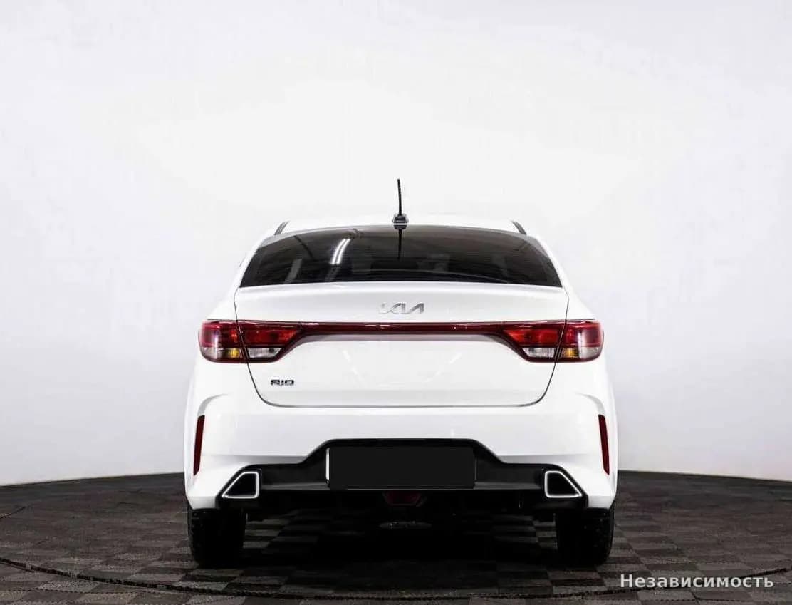 KIA Rio 2022 с пробегом — фото 5