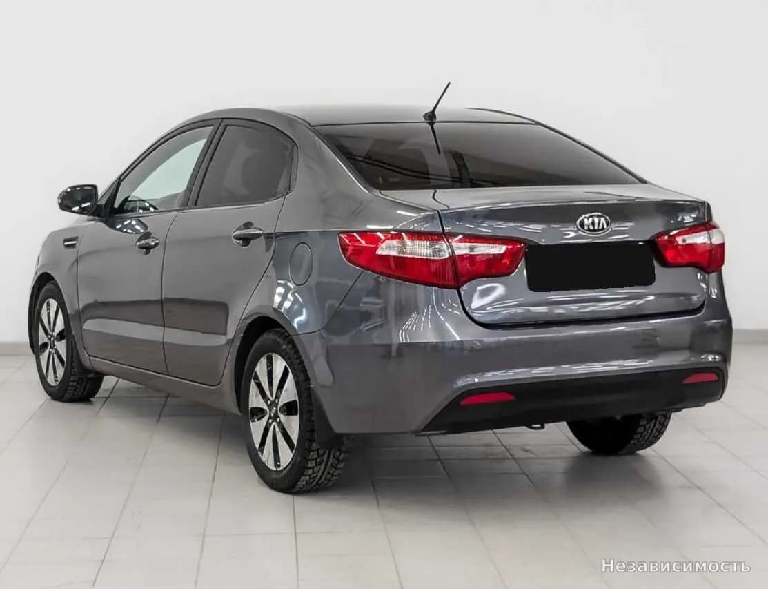KIA Rio 2014 с пробегом — фото 7
