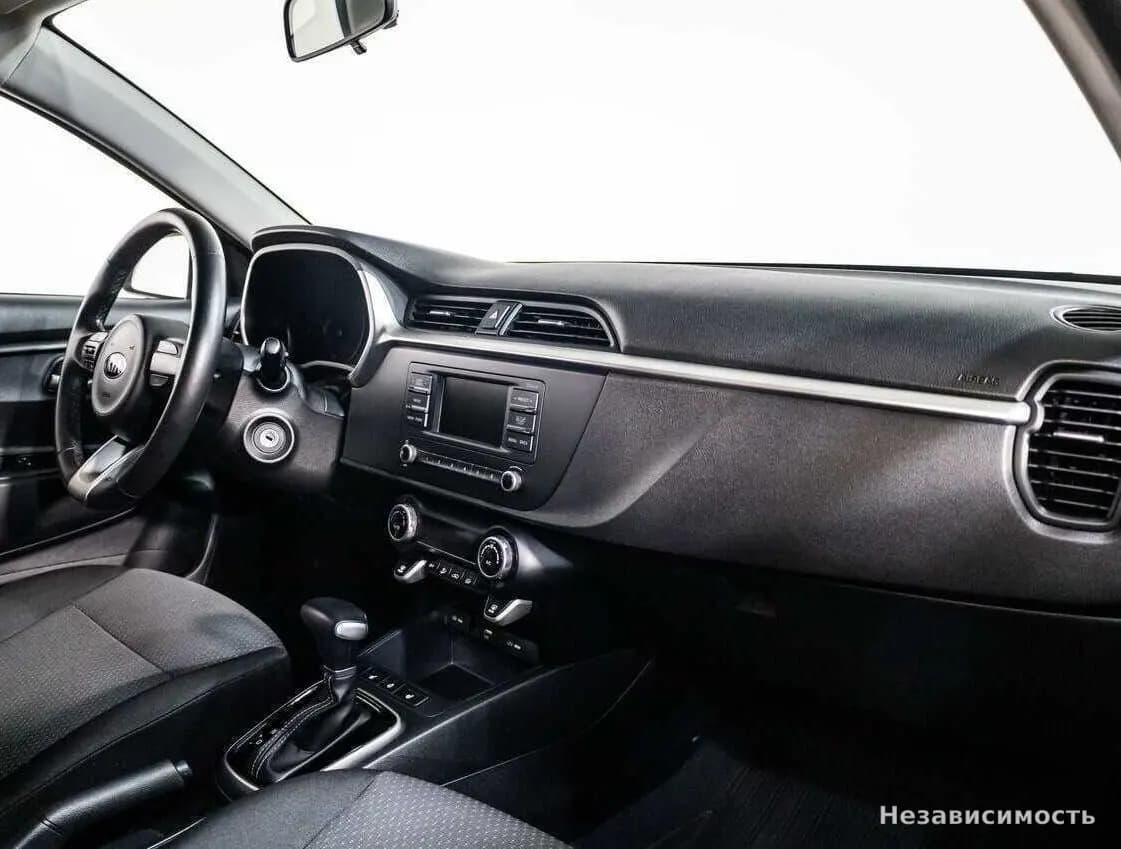 KIA Rio 2021 с пробегом — фото 8