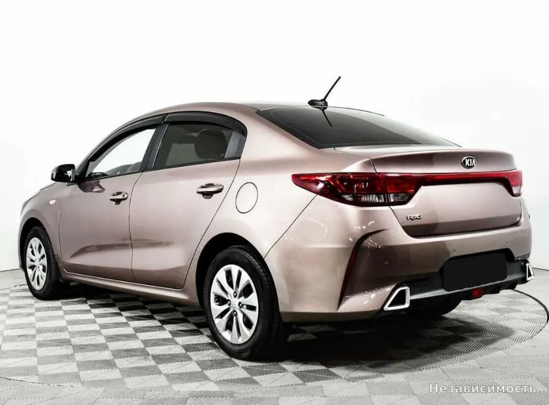 KIA Rio 2021 с пробегом — фото 7