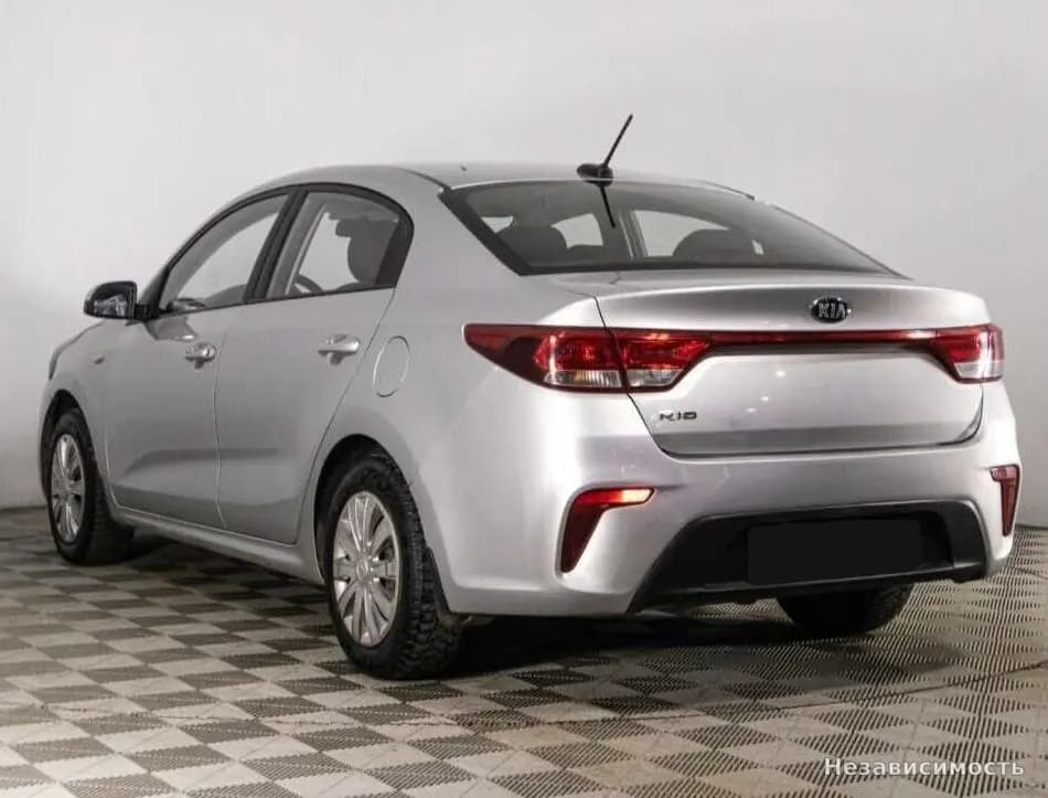 KIA Rio 2019 с пробегом — фото 7