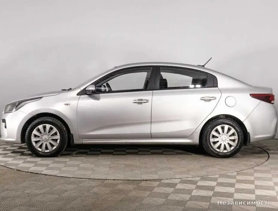 KIA Rio 2019 с пробегом — фото 8