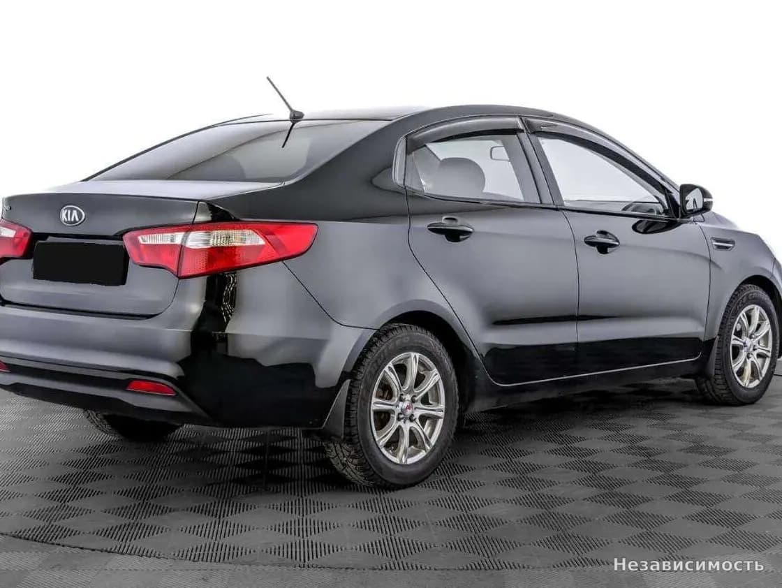 KIA Rio 2014 с пробегом — фото 5