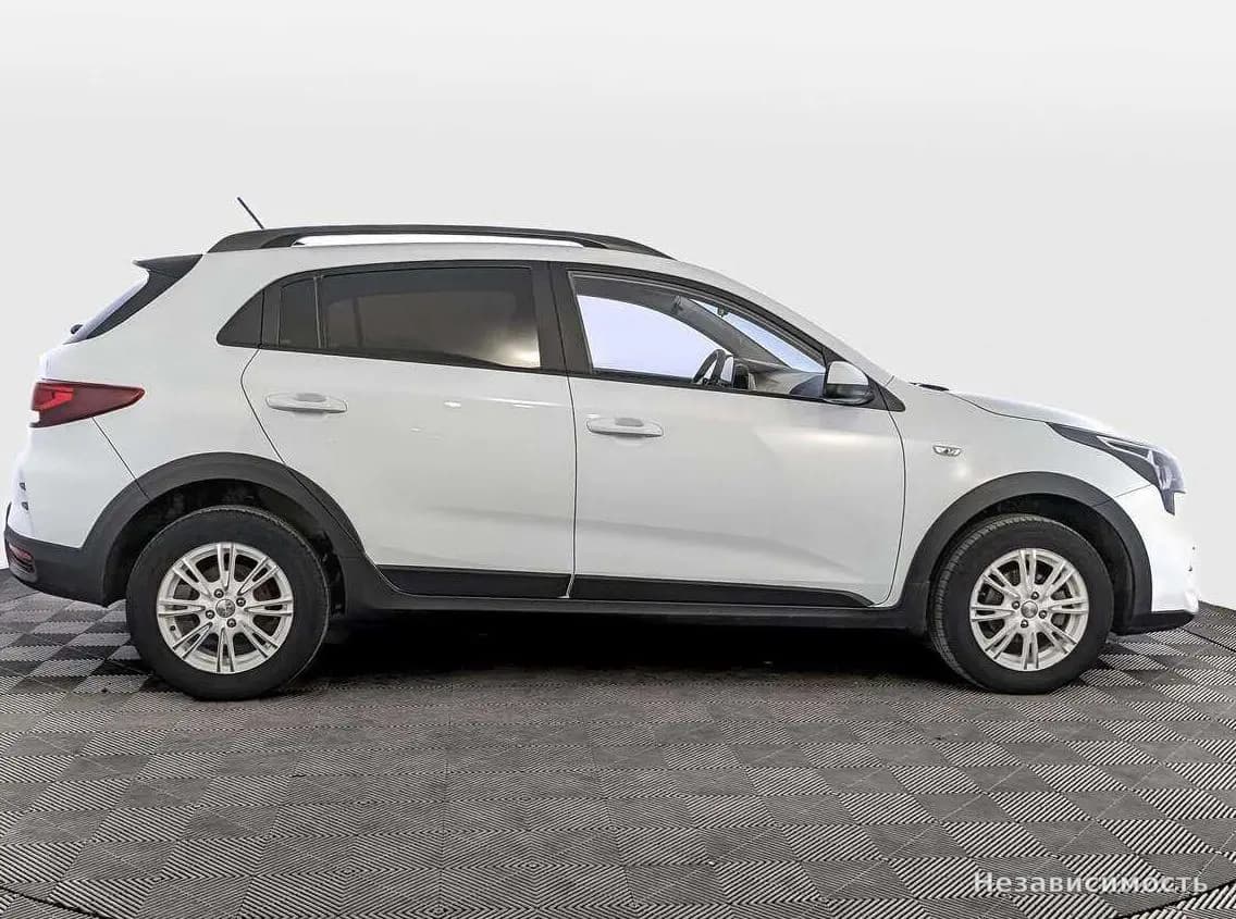 KIA Rio 2021 с пробегом — фото 4