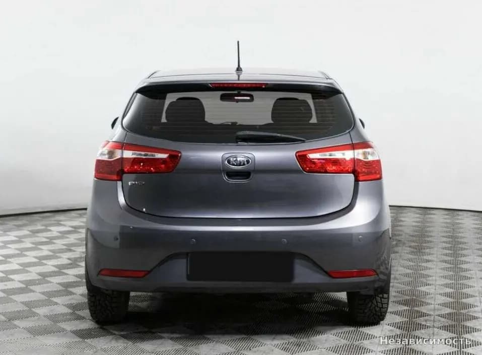 KIA Rio 2012 с пробегом — фото 5