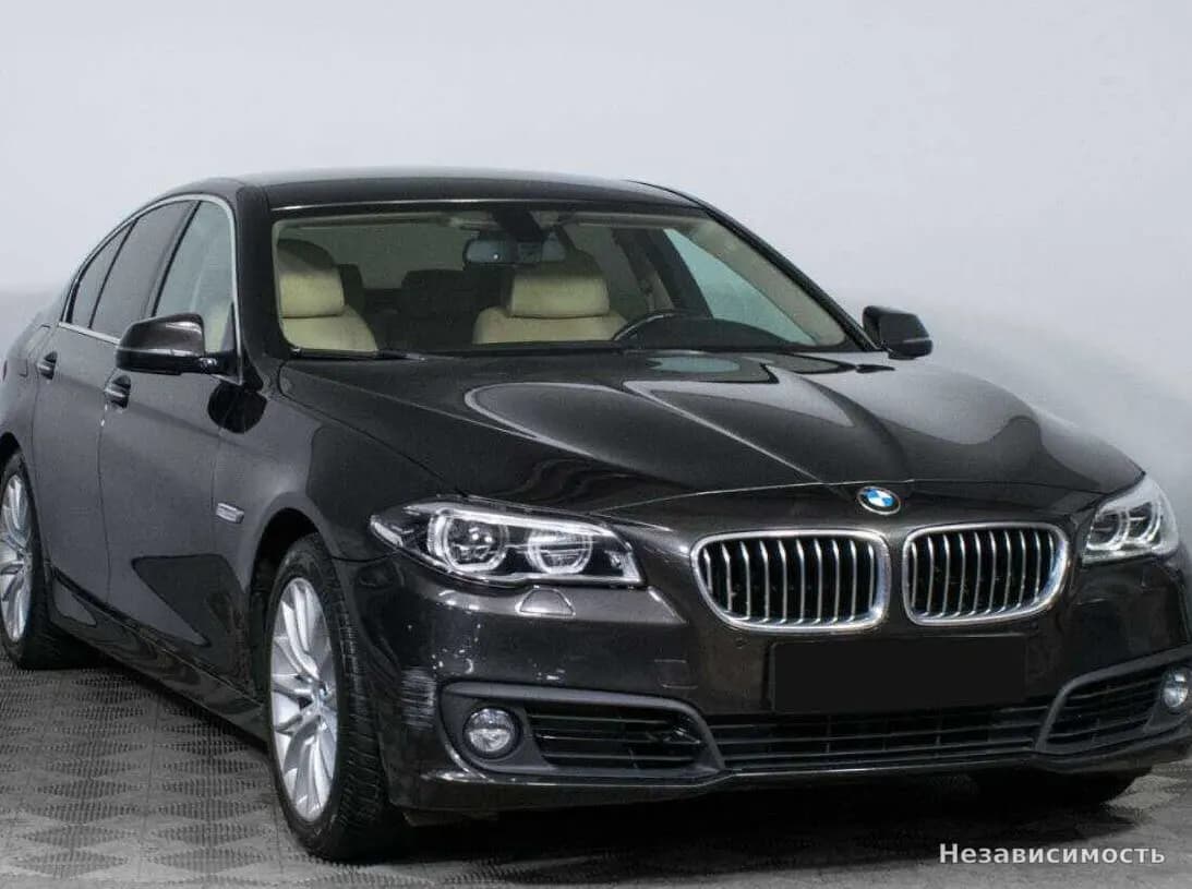 BMW 5 серии 2016 с пробегом — фото 3