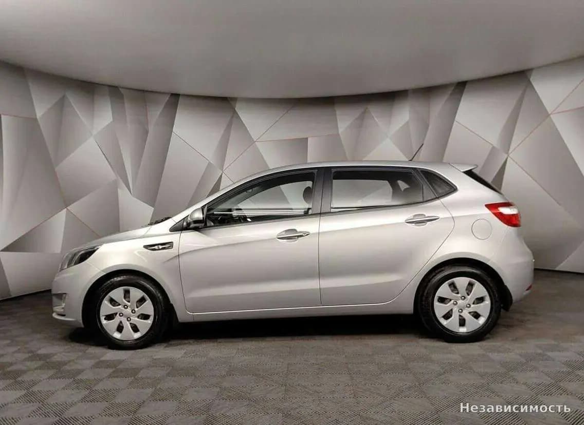 KIA Rio 2014 с пробегом — фото 5