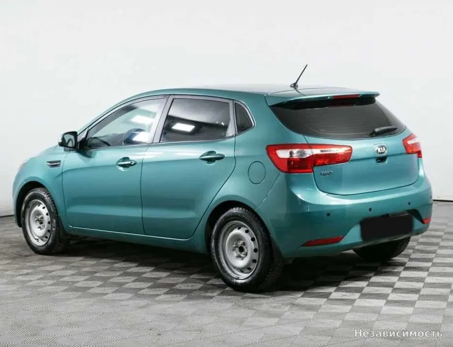KIA Rio 2013 с пробегом — фото 6