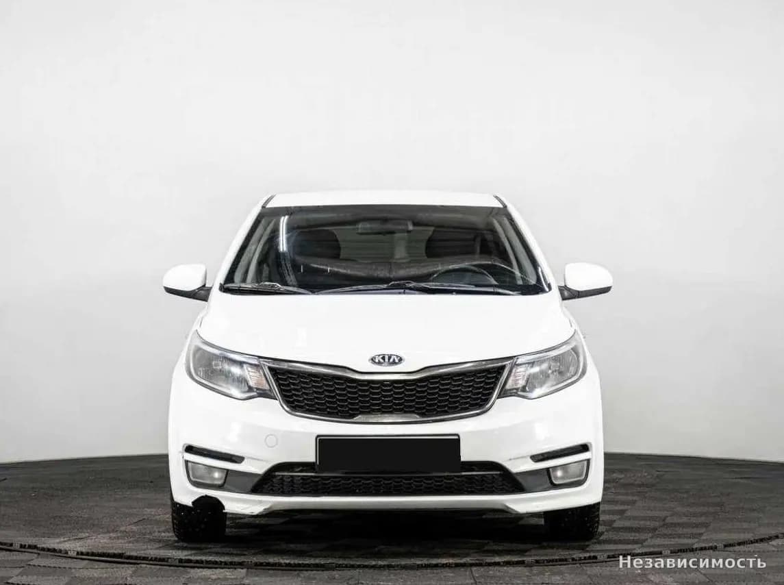 KIA Rio 2017 с пробегом — фото 2