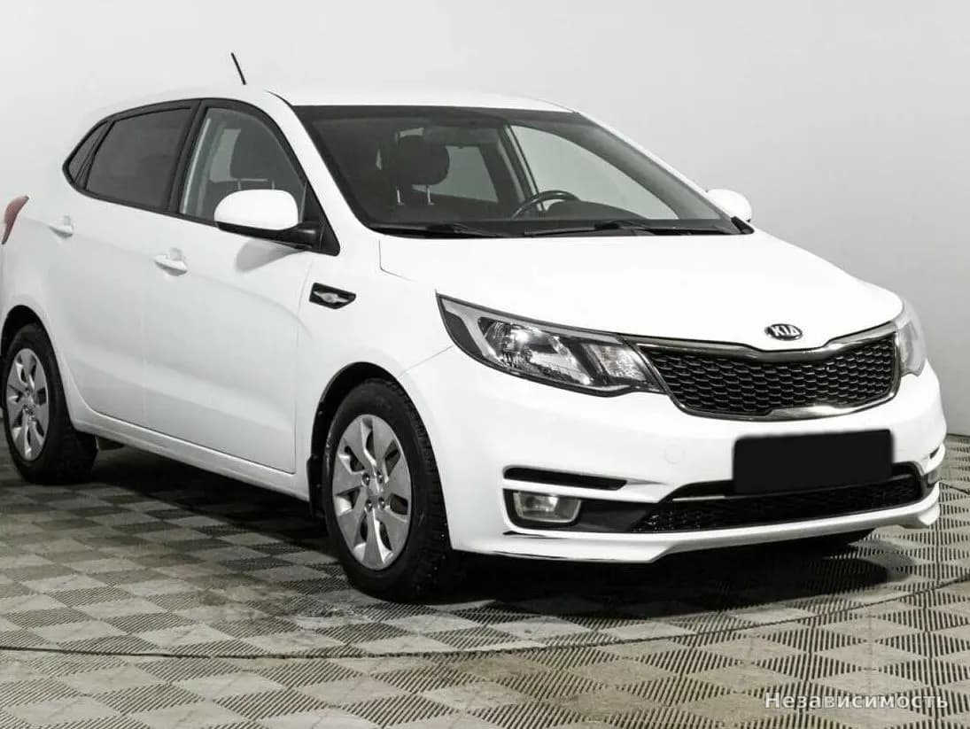 KIA Rio 2017 с пробегом — фото 3